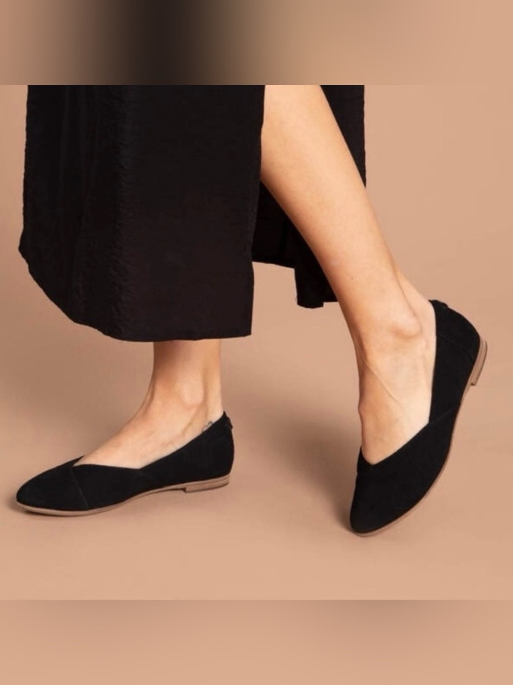 TOMS Women's Black Delilah Perforated Pointed-Toe Flats Size 9.5